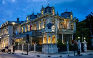 Mujer en Punta Arenas enfrenta cargos por microtráfico tras intoxicación en menor